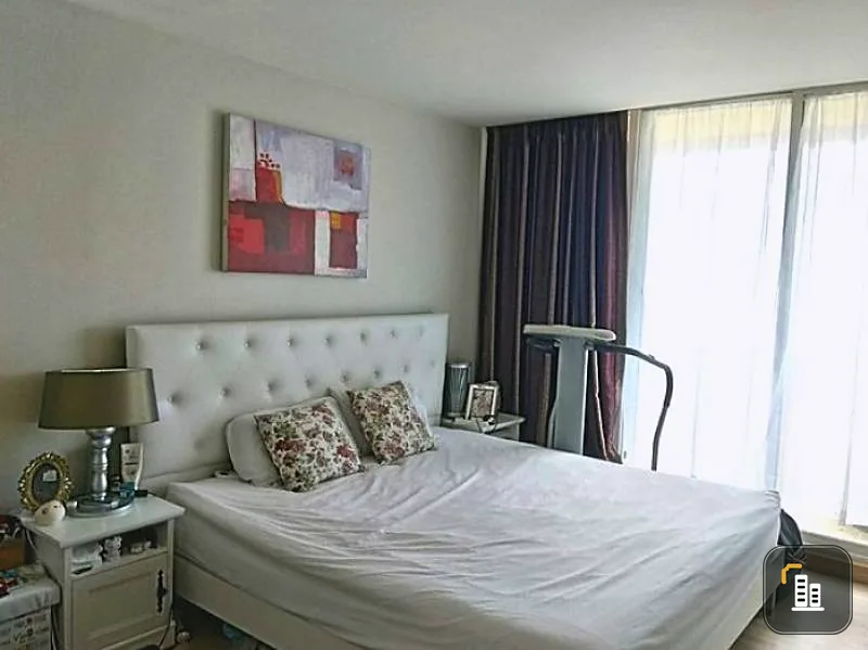 For rent, M Society, Muang Thong Thani, beautiful room, 2 bedrooms, fully furnished, 19th floor, great atmosphere, book now, don't miss it.
