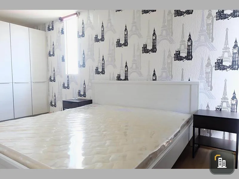 For sale, M Society condominium, wall attached to the wall, beautiful decorated room, luxurious, looks very expensive, large room, lots of space, if interested, hurry up.