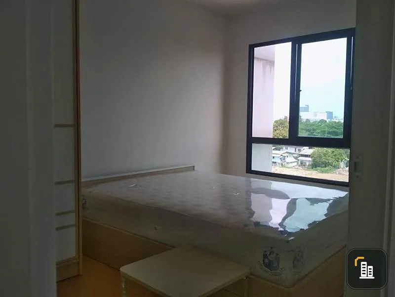 Selling Icon Do Ngamwongwan, 6th floor, 2 bedrooms, very new room furniture is complete ready to move in