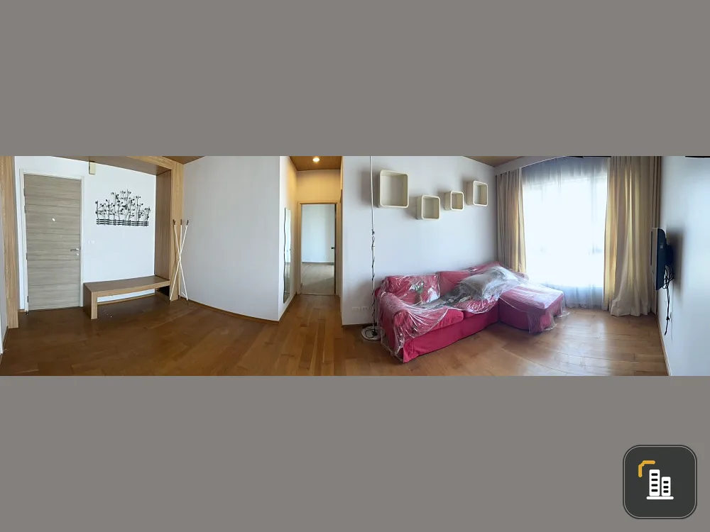 Urgent sale!! Condo Hive Taksin, size 2 bedrooms, furnished with furniture Ready to move in. Hurry up to reserve!!
