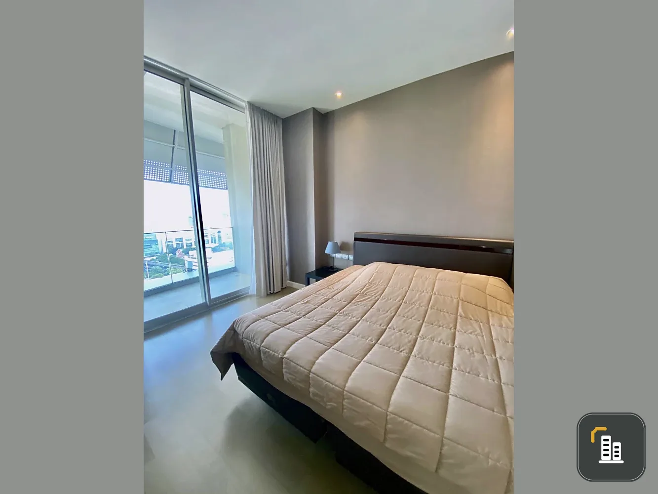 Sell for rent!! Condo Magnolias Ratchadamri Boulevard, convenient transportation, close to shopping areas, book now!!