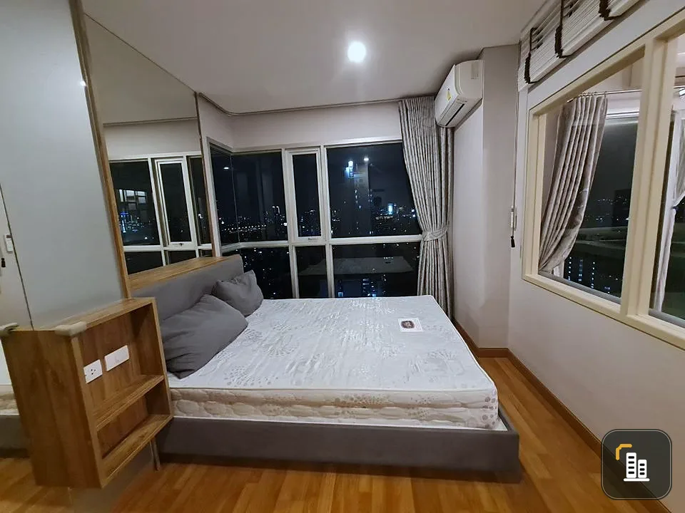 Condo for sale, Lumpini Park Vibhavadi-Chatuchak, high floor, south side, corner room, Build-in furniture in the whole room