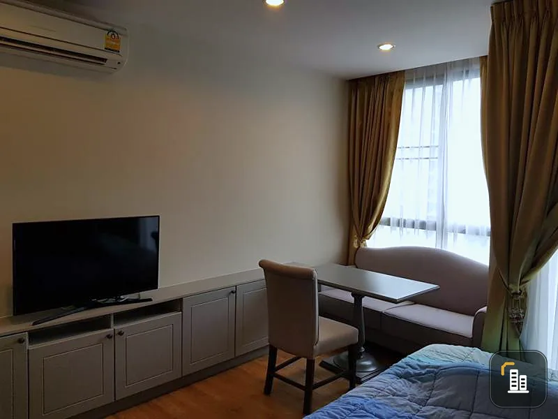 Hurry up. Condo for sale, The Editor, next to BTS Saphan Khwai, size 28.25 sq.m. Studio 1 bedroom, 1 bathroom, 15th floor.