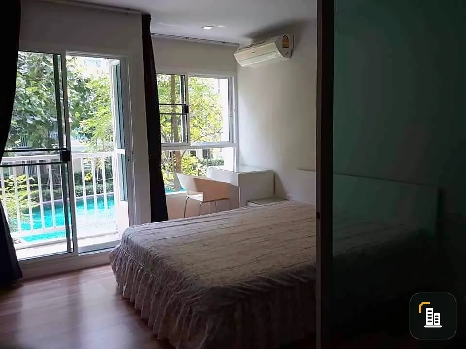 Sell/rent We Condo 1 bedroom 1 bathroom 2nd floor with pool view Fully furnished with electrical appliances. Don't miss out.
