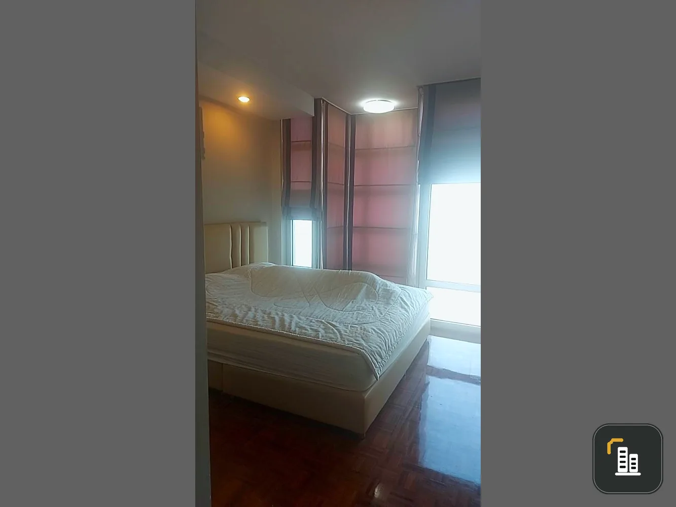 Sell / rent Victoria Lakeview Condominium, 2 bedrooms, 1 bathroom, 26th floor, bright and airy room, hurry up and book now.