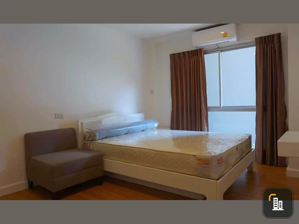 For Sale Whizdom punnawithi station, 2 bedrooms, 2 bathrooms, 3rd floor, not very high, with a large balcony, sitting and chilling should not be misse