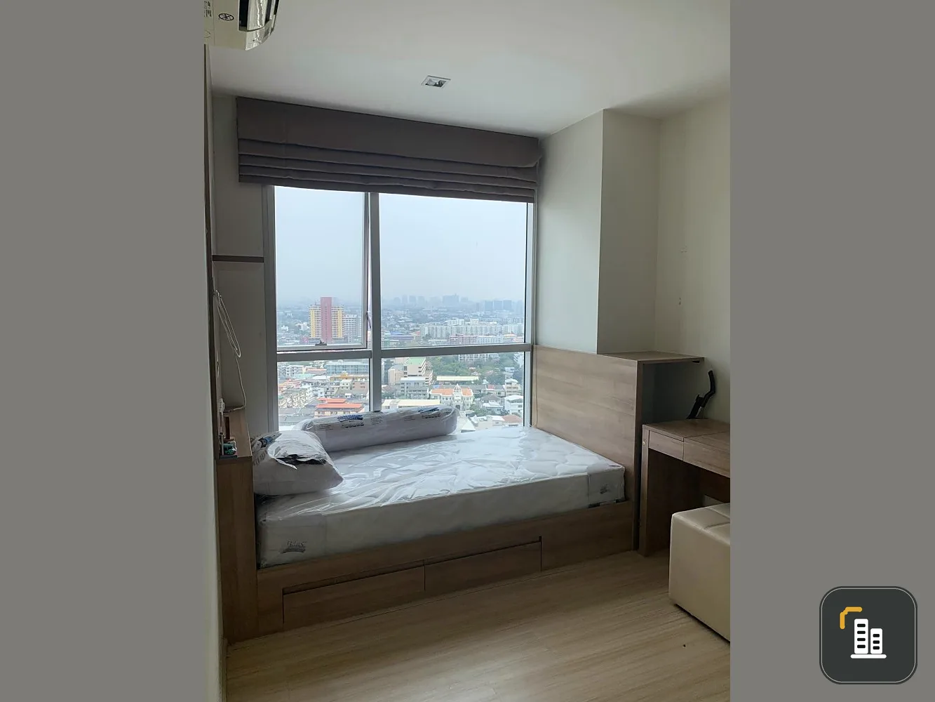 Sell / rent Rhythm Ratchada - Huai Khwang Condo, 2 bedrooms, 27th floor, usable space, very good value, hurry up to reserve