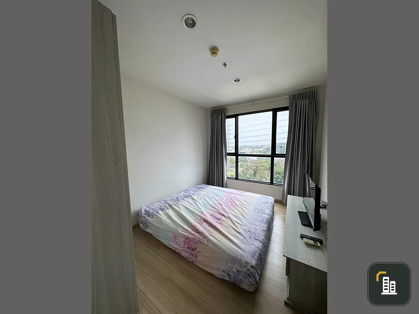 Condo for sale, The Base Chaengwattana, 1 bedroom, 1 bathroom, special price, suitable height, book now.