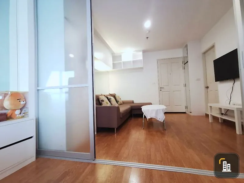 U Delight @ Chatuchak Station for sale, beautiful room, fully furnished, ready to move in. Have a great view of the swimming pool