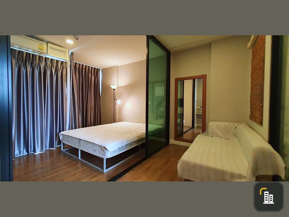 Condo for sale, Esta Bliss, 1 bedroom, 1 bathroom, comes with a kitchen and built-in wardrobe. Book now before you miss it.