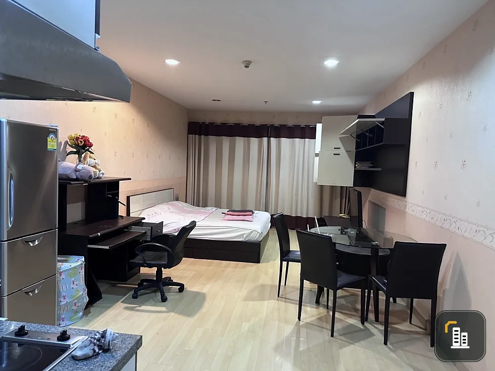 Condo for rent, The Platinum, in the heart of shopping centers, near BTS Siam, don't delay, book now!!