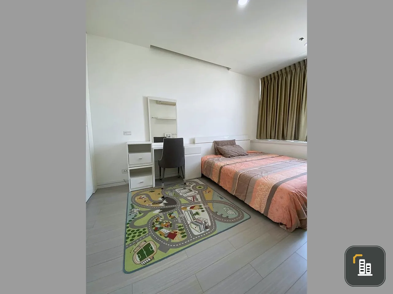 Rent TC Green Condo, spacious room There is a lot of usable space, the top 32nd floor is private, hurry up and reserve it.