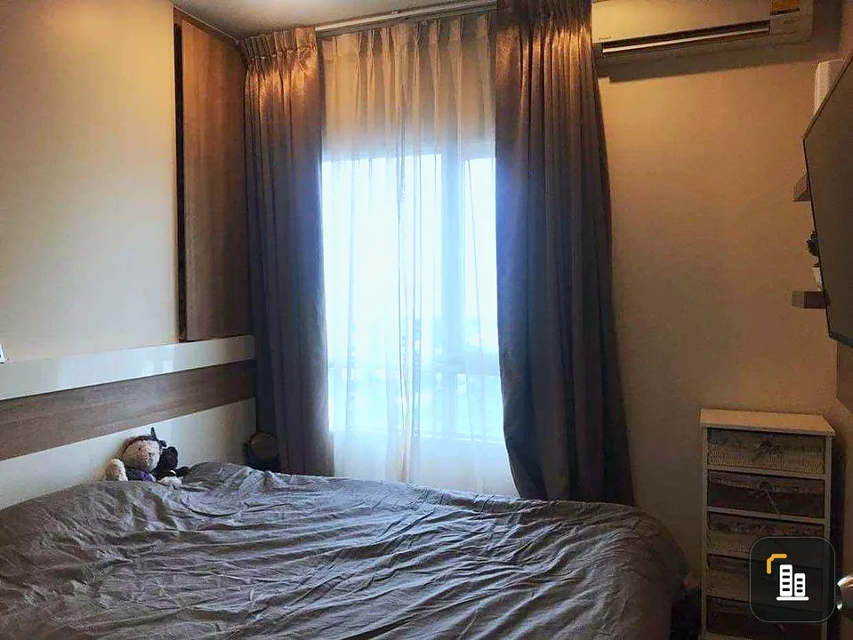 Sell Centric Tiwanon Station, view of the train, north, no noise, room is not hot, interested in booking now