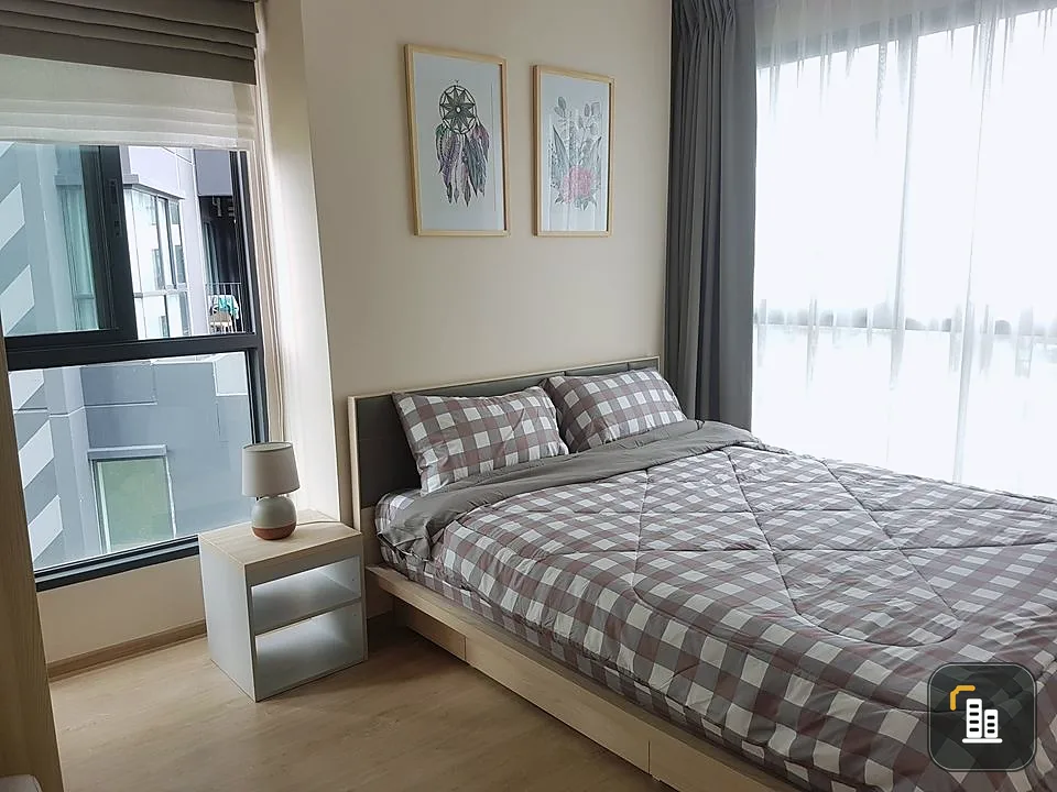 For rent, Ideo O2, 2 bedrooms, central view, but it looks very minimal. Hurry up to reserve before it's gone.