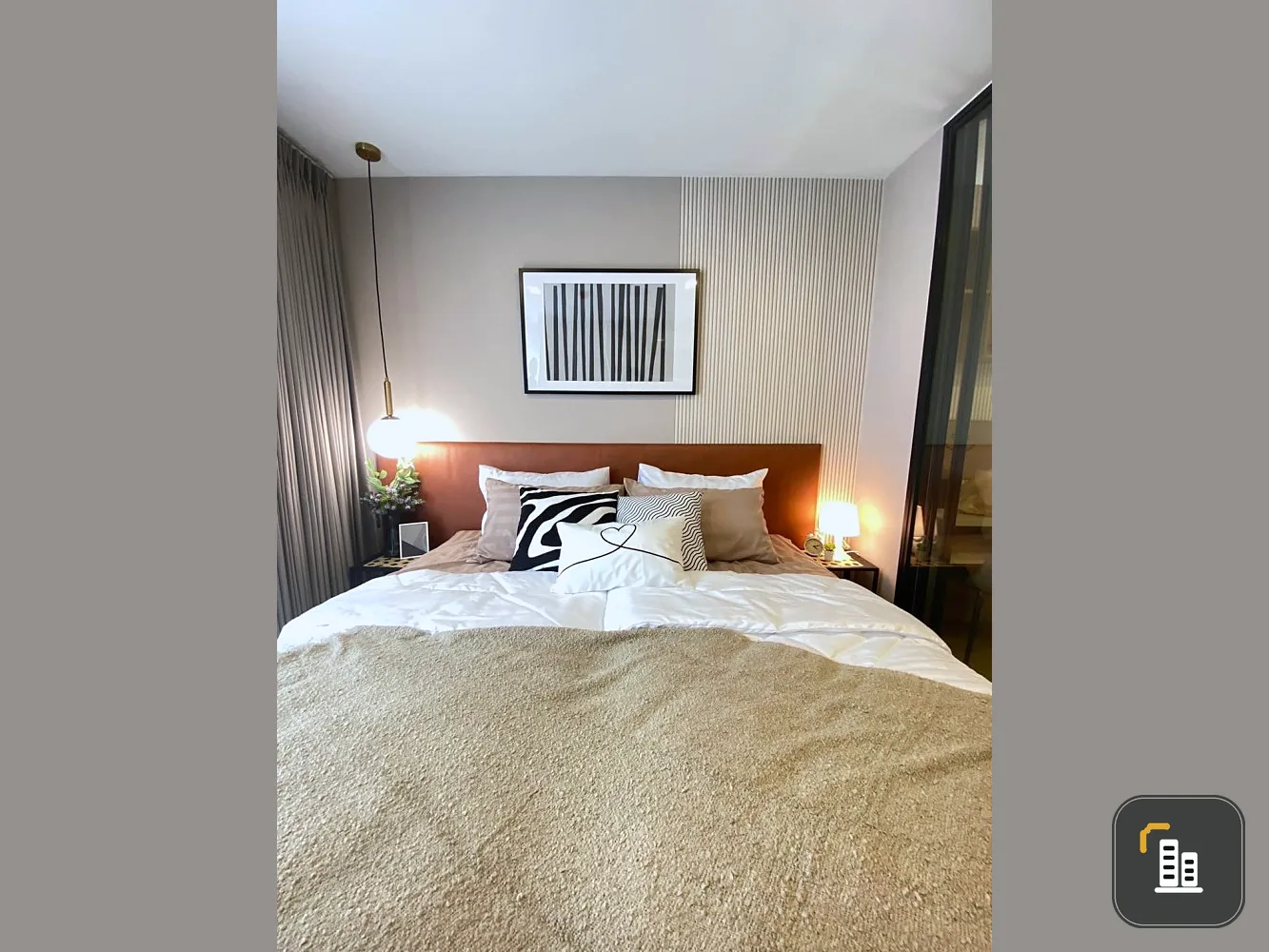 For rent, Kev TU, 8th floor, beautiful view, fully furnished, ready to move in immediately. Let me tell you that you don't miss it. Book now. Hurry up