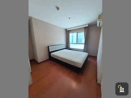 Belle Grand Rama 9 condo for sale, beautiful room, fully furnished, complete with furniture and electrical appliances, book now.