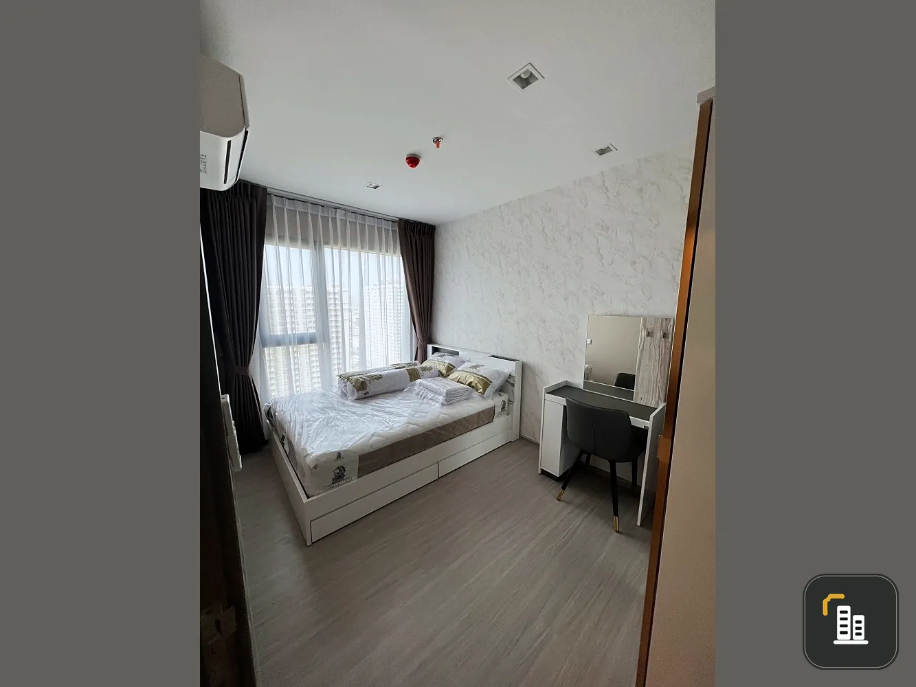 Condo for rent, Life Asoke Hype, ready to move in, fully furnished, electrical appliances, best price, if you miss it, you will regret it.
