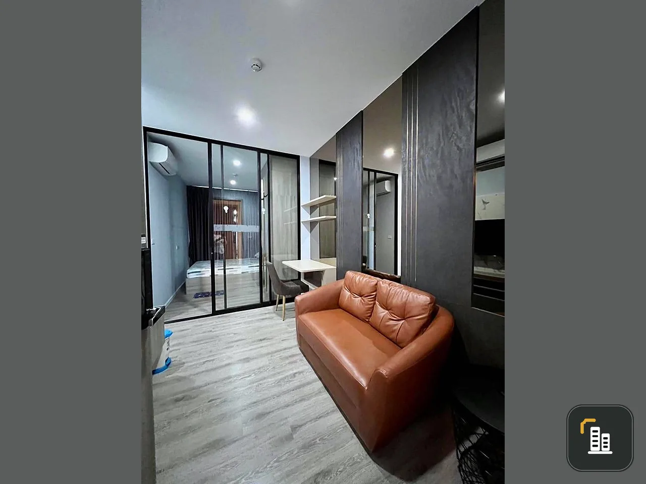 Condo for rent, Knightsbridge Sukhumvit - Theparak, high floor, partitioned room The decoration is very nice. Hurry up to reserve.