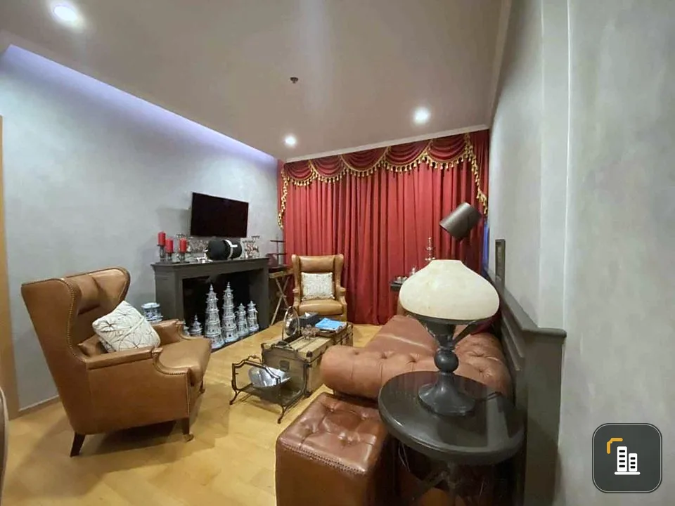 Sell Hyde Sukhumvit 13, very spacious room, good furniture, very nice. Hurry up to reserve before it's out of hand.
