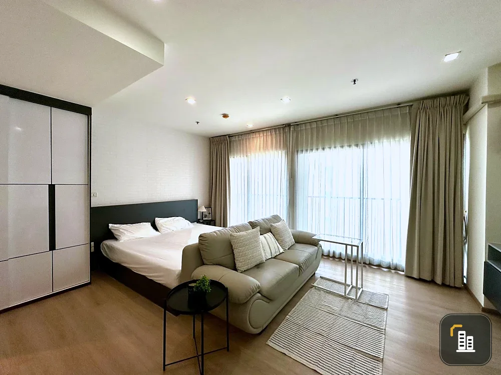For rent!! Condo Noble Remix Sukhumvit 36, good location condo, ready to move in, convenient transportation, don't miss it!!