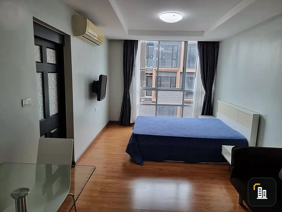 Condo for sale, The Kris Express 2 (Ratchada 19), comes with full furniture. Not booking is a big mistake.