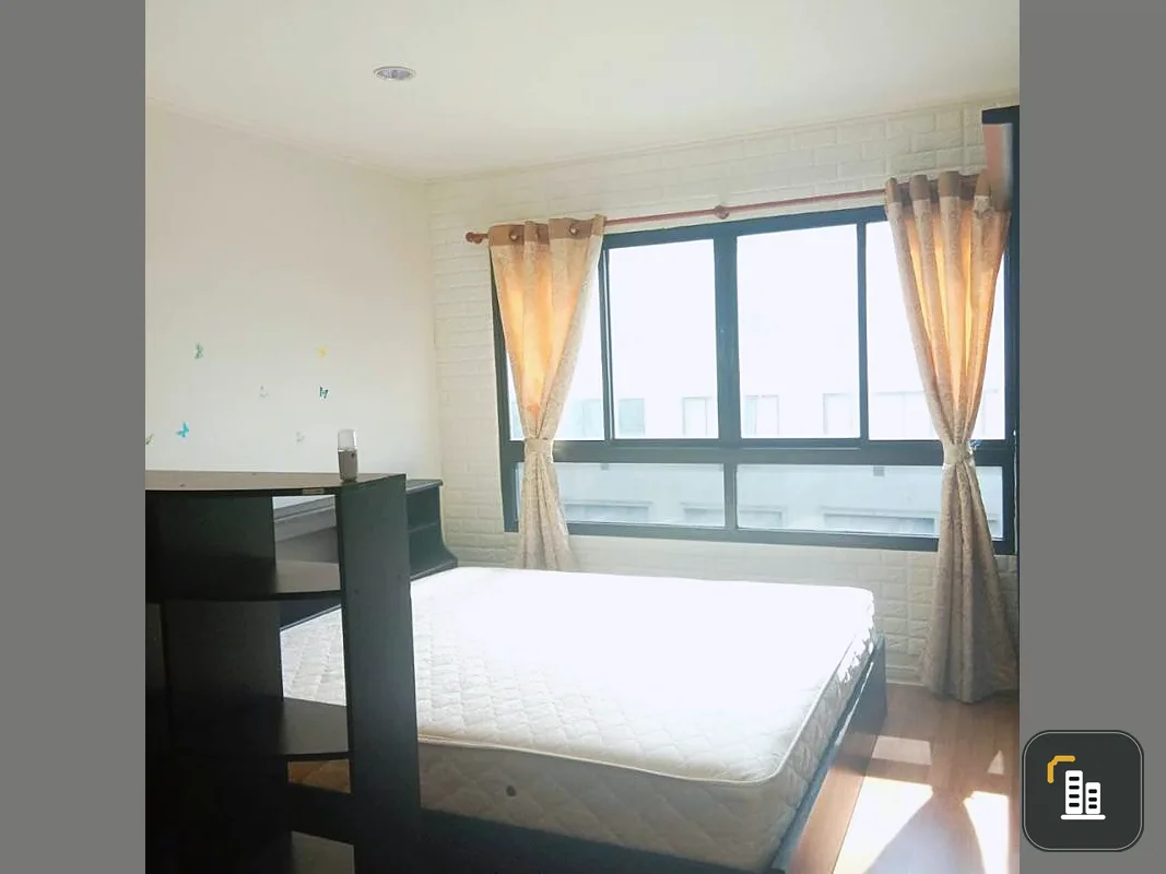 Lumpini Place Phahon-Saphan Khwai room for sale, ready to move in or to renovate a bit more like getting a new condo