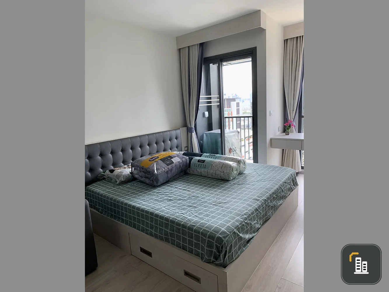 For rent urgently!! Condo Rhythm Rangnam, room with condo, good location, convenient transportation, hurry up and book now!!