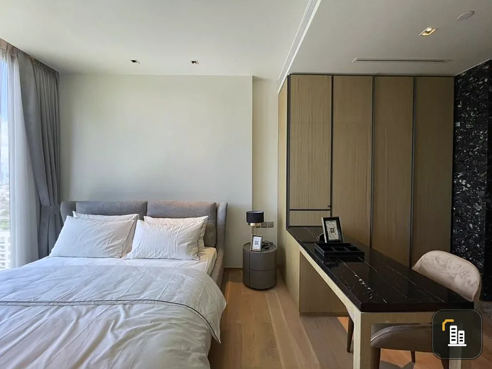 For rent, Beatniq Sukumvit 32, floor 12A, spacious room, decorated in good style, ready to move in. Hurry up and book now.