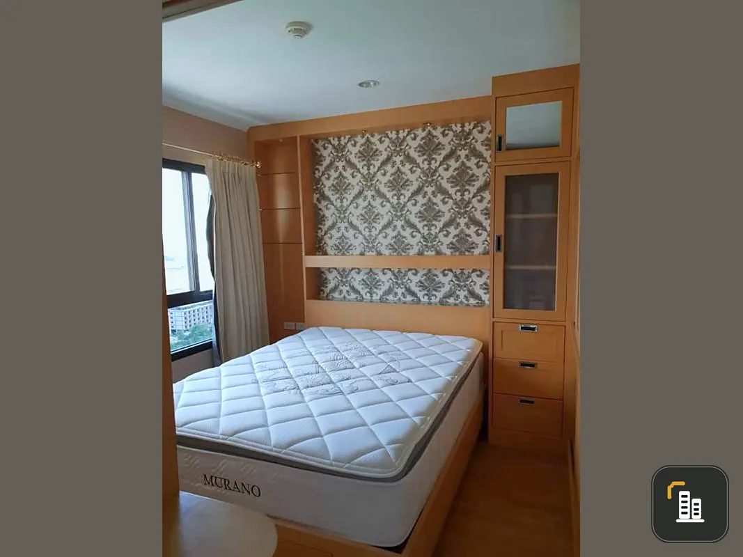 For rent Lumpini Place Phahol-Sapankhwai, well decorated room, beautiful view, clear view, interested, hurry!!