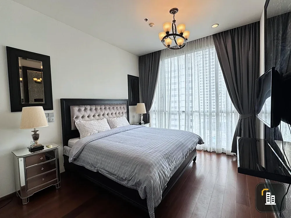 Condo for rent, Quattro by Sansiri, good location, city view, can't miss it, book now!