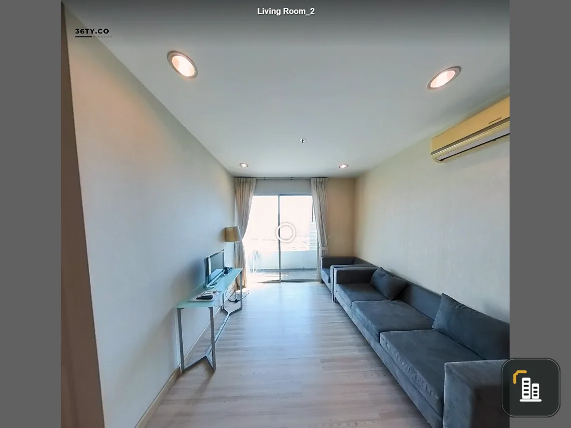 Condo for rent, Light House Sathorn-Charoennakorn. Spacious room, high floor, open view, plus good price, say that you must book.
