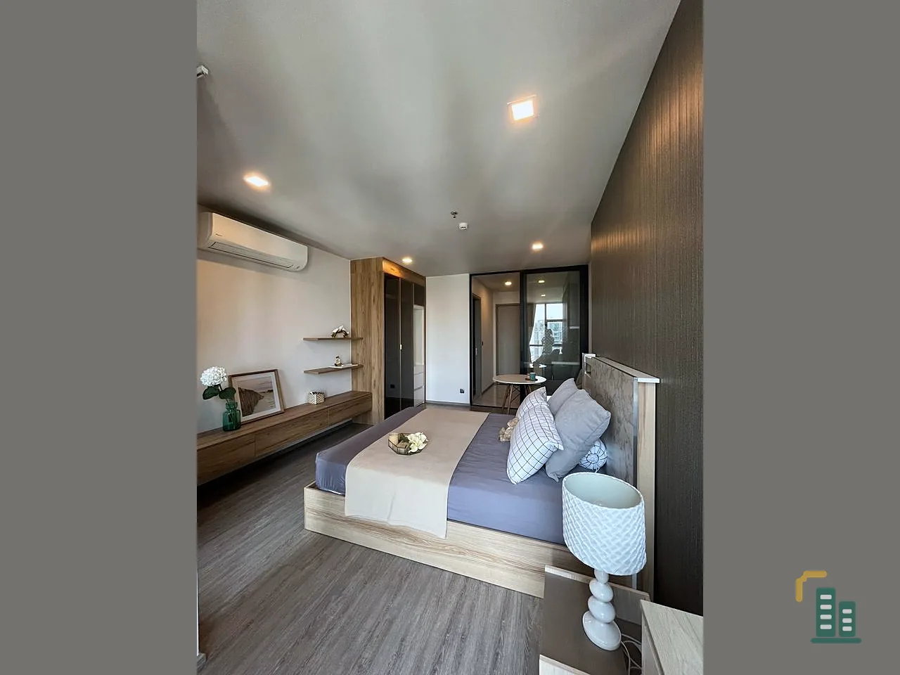 Condo for rent, Rhythm Ekkamai, nice room, spacious size, brightly decorated Well built-in, hurry up and book now.