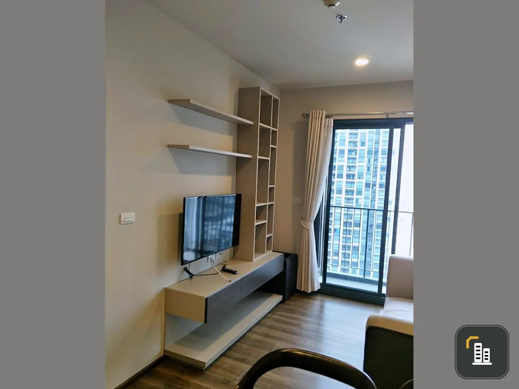 Condo for sale, Onyx Phaholyothin, 19th floor, North Chatuchak view, furnished room, ready to move in. If interested, hurry up.
