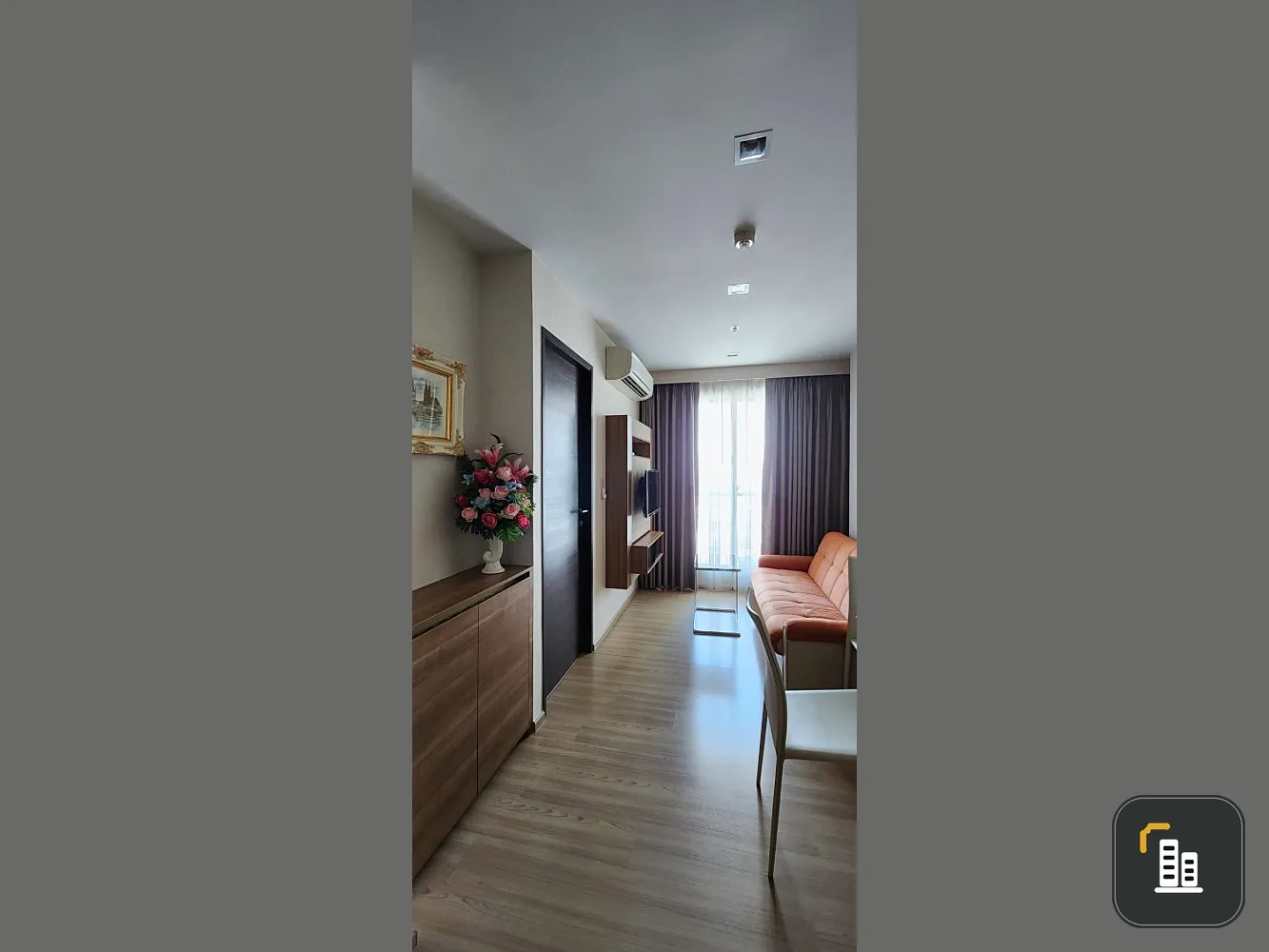 Condo for rent, Rhythm Sathorn, high floor room, very beautiful river view Fully furnished If you miss it, you will regret it.