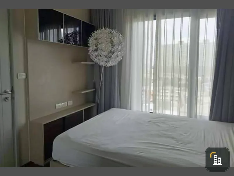For rent, Onyx Phahon Yothin, 1 bed, pool view, fully furnished, built-in, air conditioning in every room, book now.
