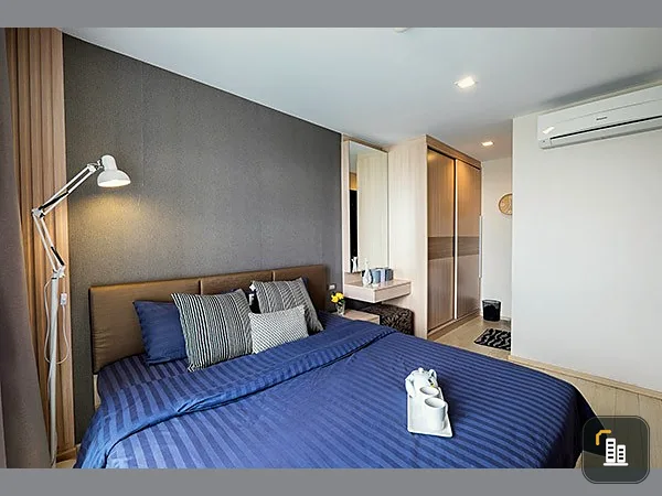 Condo for sale, Nice Suites Sanambinnam, 2 bedrooms, 2 bathrooms, corner room, panoramic view, built-in decoration, ready to move in. Book now.