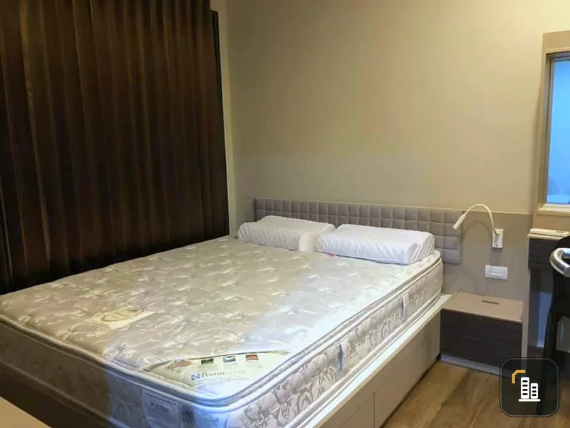 For sale Onyx Phahonyothin Fully Furnished, unblocked view, not a hundred rooms, easy to transfer Worth the investment. If interested, hurry up.