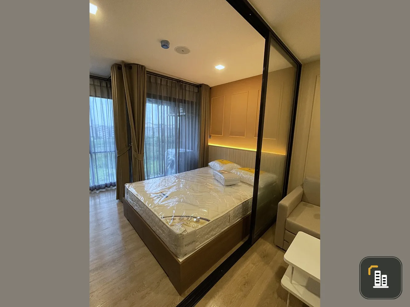 For rent, Cave Town Shift, Building C, floor, separate room, fully furnished, livable, not booking, is very missed, urgent.