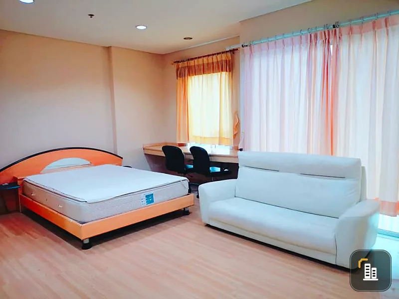 Condo for sale intro Phahonyothin-Pradiphat, beautiful room, clean, simple tone. If interested, reserve now.