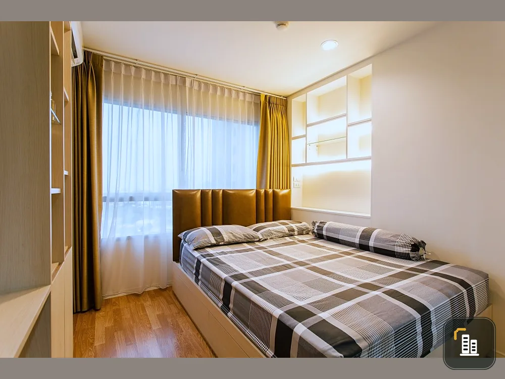 For sale, Lumpini Ville Nakhon In-River View, corner room, very private. Decorate in warm tones. Very nice. Book now.