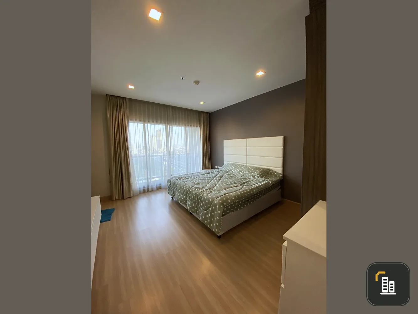 Sell for rent!! Condo Urbano Absolute Sathorn-Taksin, good location with many amenities, hurry to book!!