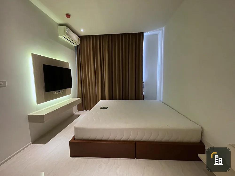 For rent!! Condo Park 24 Origin Phrom Phong, good location with many amenities, hurry to book!!