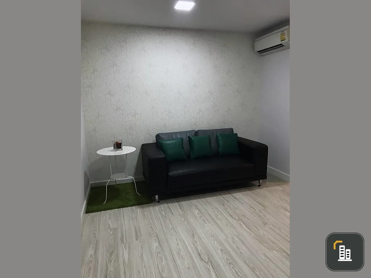 Urgent sale!! Stylish condo @ Sukhumvit-Bangna, 4th floor, Building A, pool view, very beautiful room, hurry up and book now!!