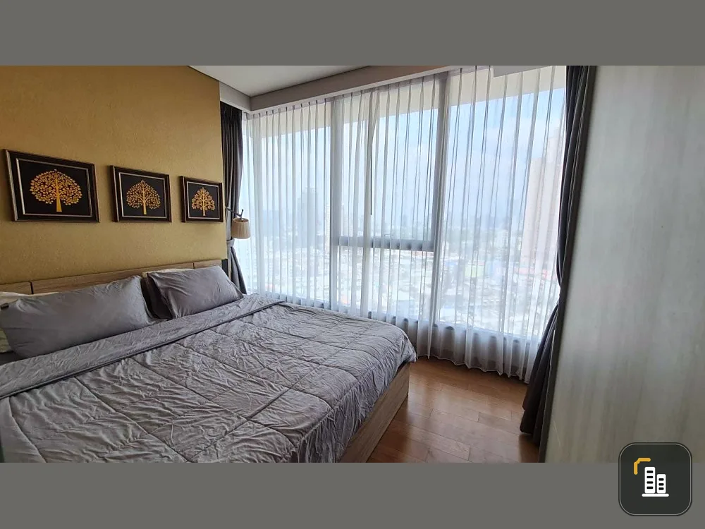 Condo for sale, The Lumpini 24, 2 bedrooms, 2 bathrooms, complete furniture, very beautiful view.