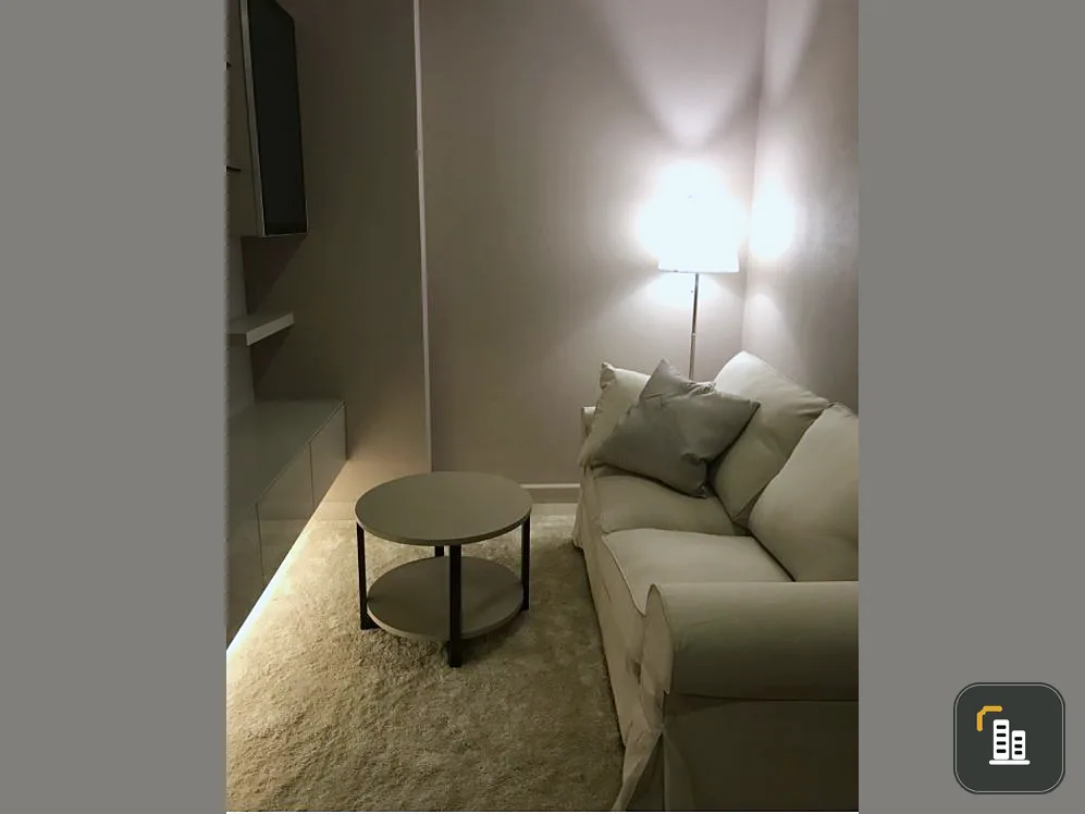Selling The Signature By Urbano, very beautiful room, great view, fully furnished, book now.