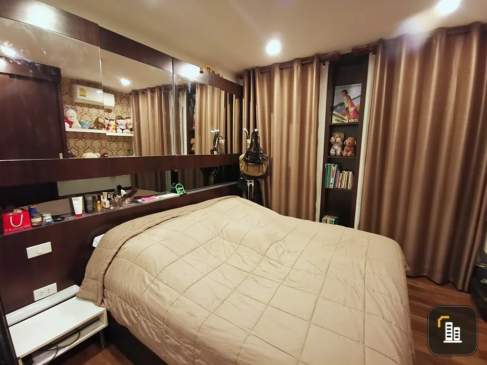 Condo for sale, PARC EXO PLUS Kaset-Nawamin, a livable room. With electrical appliances, hurry to book