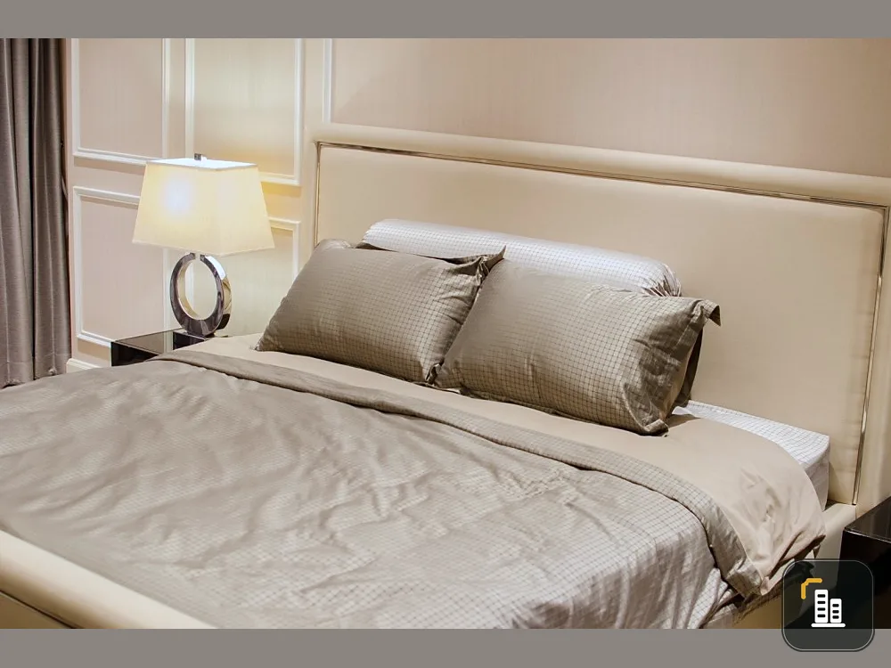 Urgent sale, The Crest Sukhumvit 34 condo, top floor, good view, 2 bedrooms, ready to move in, great value, don't wait!!