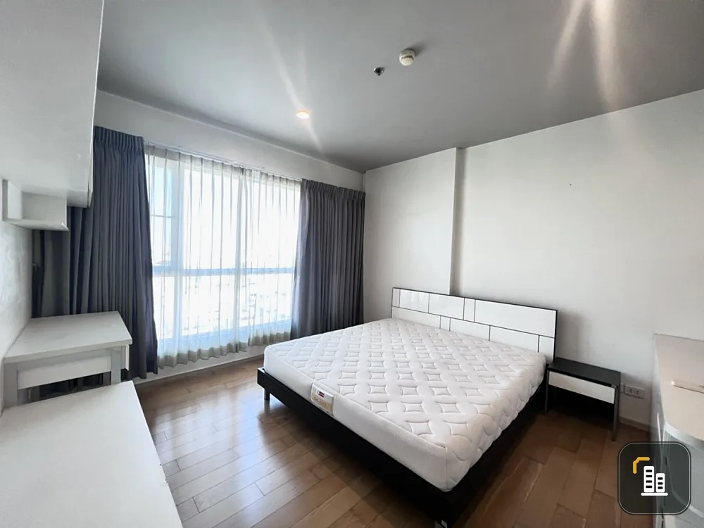 Condo for rent, Hive at Sathorn, designed in a modern style, simple but practical.