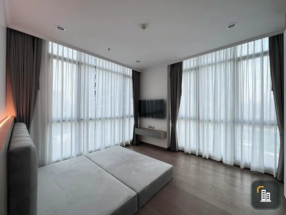 Condo for rent, Supalai Oriental, Sukhumvit 39, beautifully decorated room, modern style, very simple, high floor, hurry to book now.