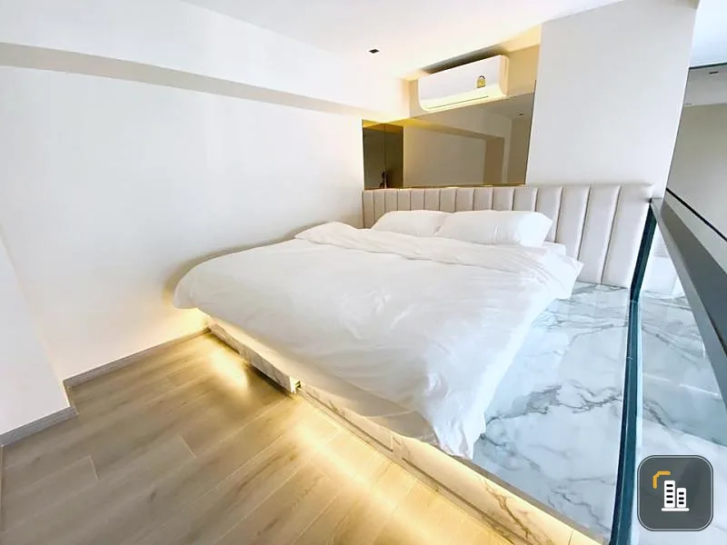 Rent now The Reserve Phahon-Pradipat nice decorated room fully furnished Carry your bag and move in right away.